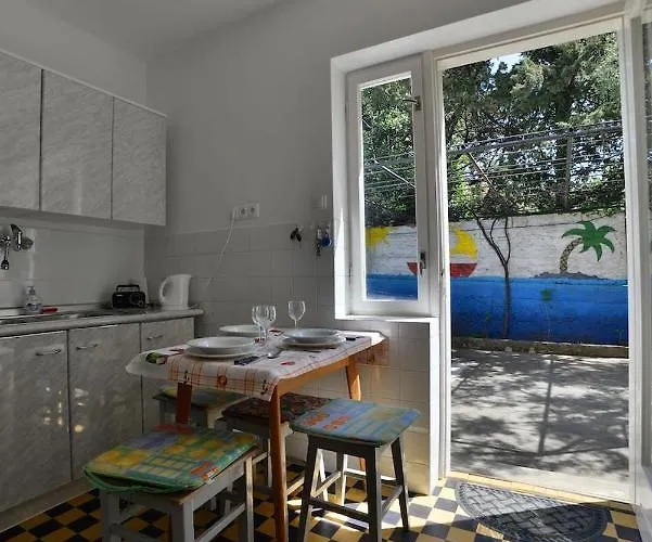 Semesterbostad Darinka *